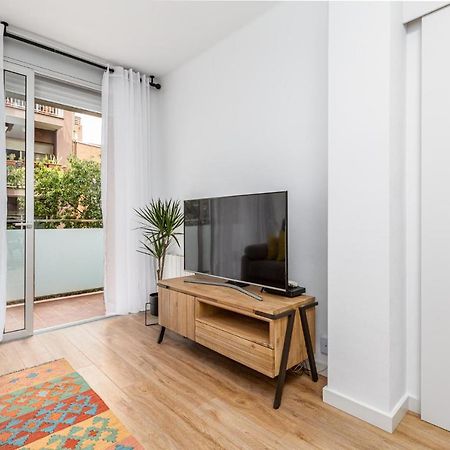 Simply Stunning - Hidden Gem, Heart Of Poble Sec Apartment บาร์เซโลนา ภายนอก รูปภาพ