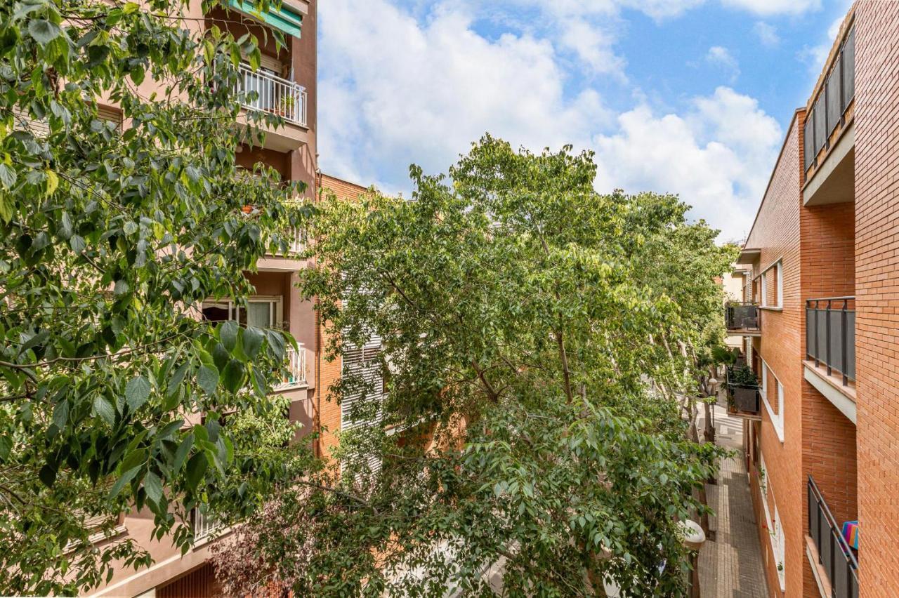Simply Stunning - Hidden Gem, Heart Of Poble Sec Apartment บาร์เซโลนา ภายนอก รูปภาพ